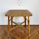 Table basse en rotin vintage