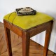 Tabouret ancien velours jaune