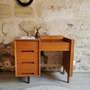 Bureau d'appoint STAG