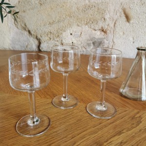 Ensemble de 10 verres à pied