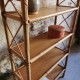 Etagère en rotin vintage