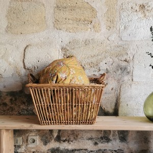 Panier ancien en rotin