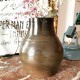 Vases en grès anciens