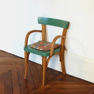 Petit fauteuil Baumann vert olive