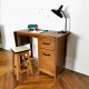 Bureau ancien pour enfants