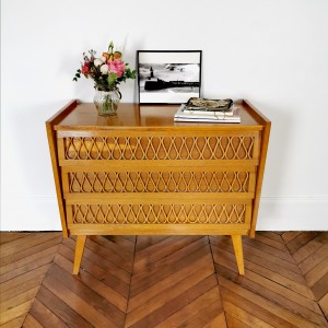 Commode en bois et rotin vintage