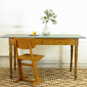 Table ancienne en bois 1